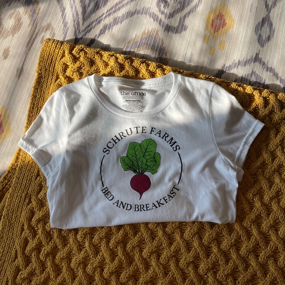 The Office / Dwight / Schrute Farms T-shirt